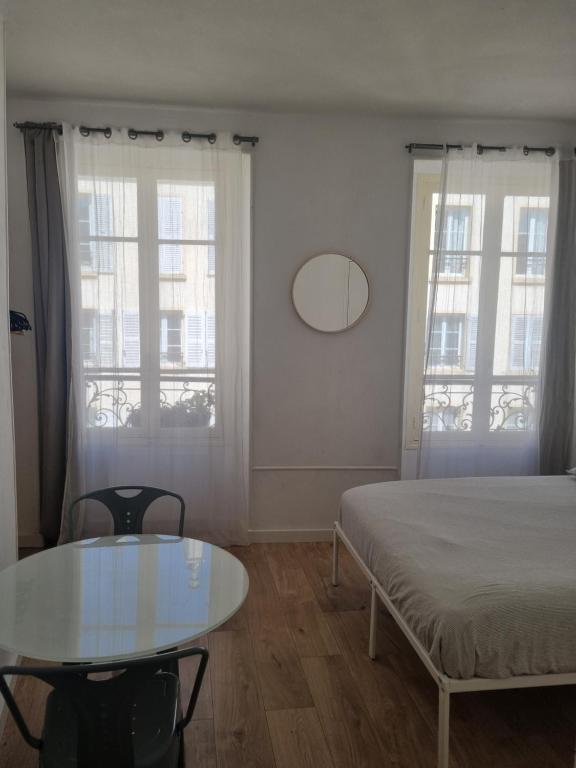 Chambre privée - Vue Tour Eiffel - 3
