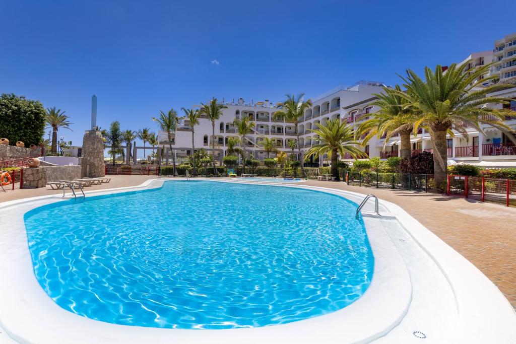 Ocean Breeze 50 meters to the beach - 1