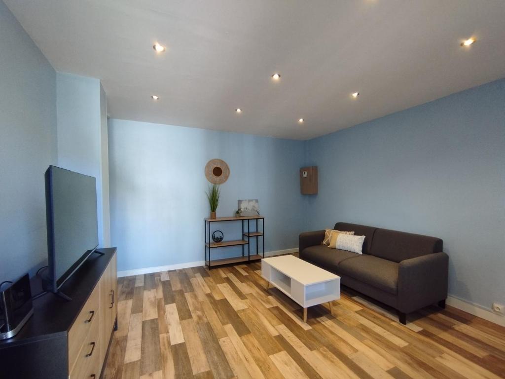 Chevran - appart 2 chambres - proche gare - 3