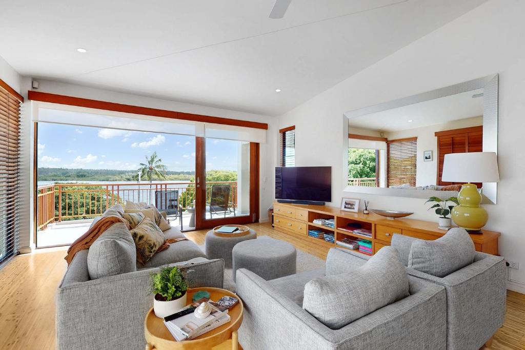 8 Colonial, Noosaville