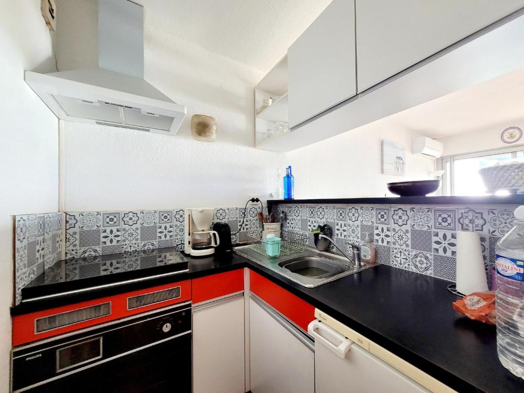 Beau studio cabine avec parking et climatisation, idéal pour 4 personnes - FR-1-794-161 - 2
