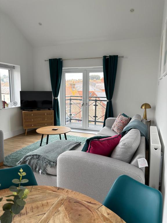 Brewhouse Coastal Retreat Weymouth - photo 2