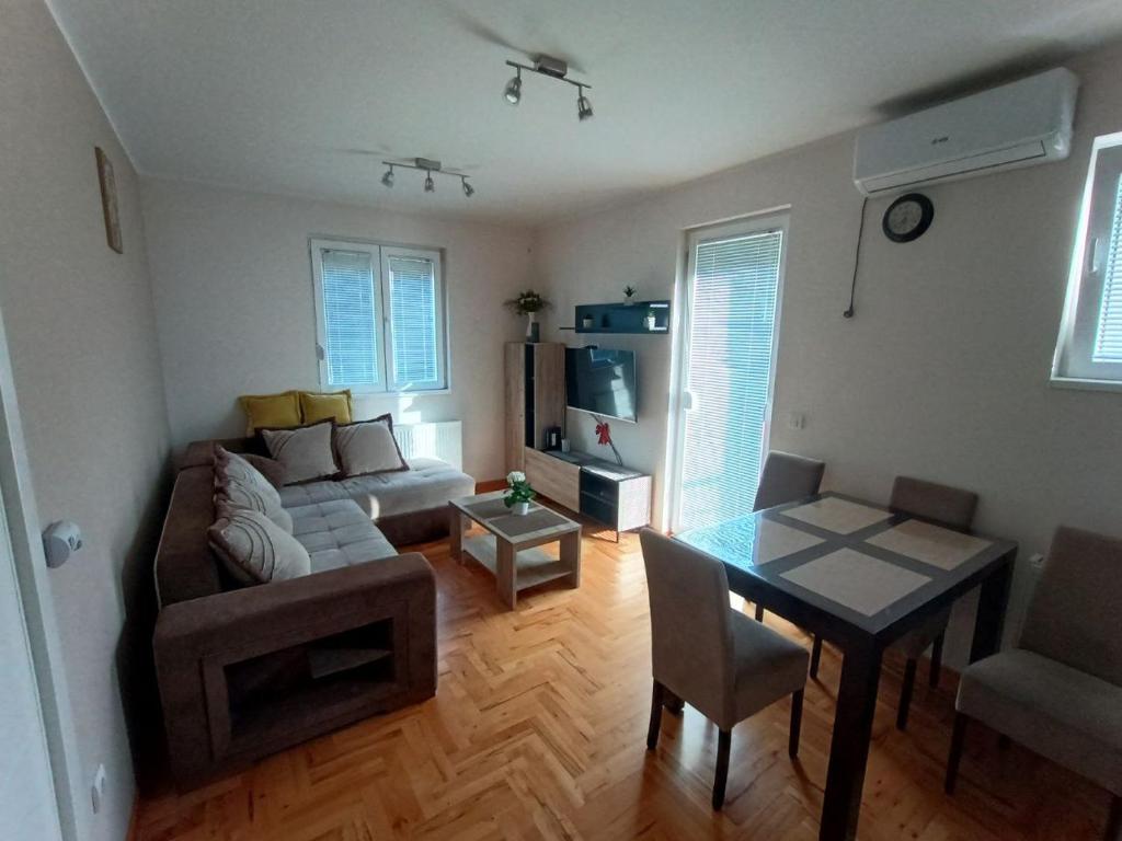 Slatka malina apartman - 1