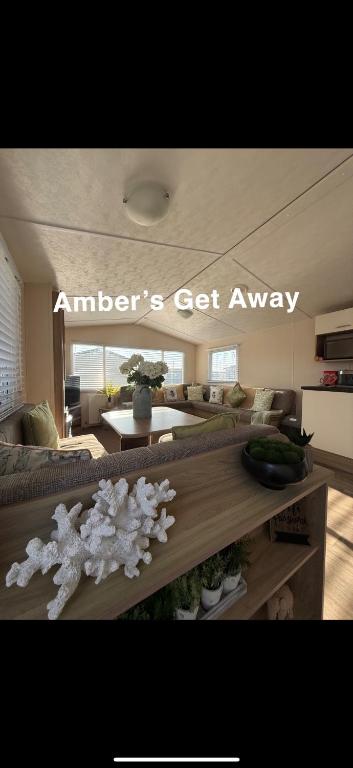 Amber’s Get Away, Скегнесс