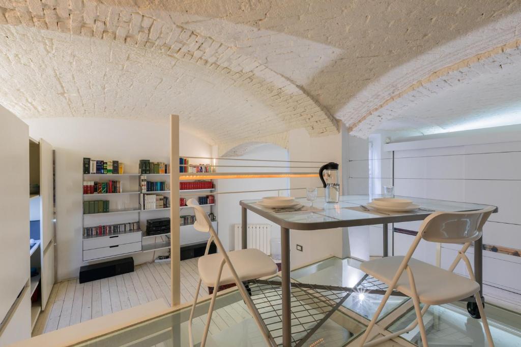 L'angolo del libro by Wonderful Italy - 5