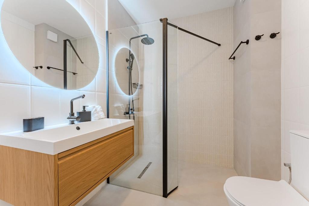 Atlantic View Premium Oceanfront Suite - 4