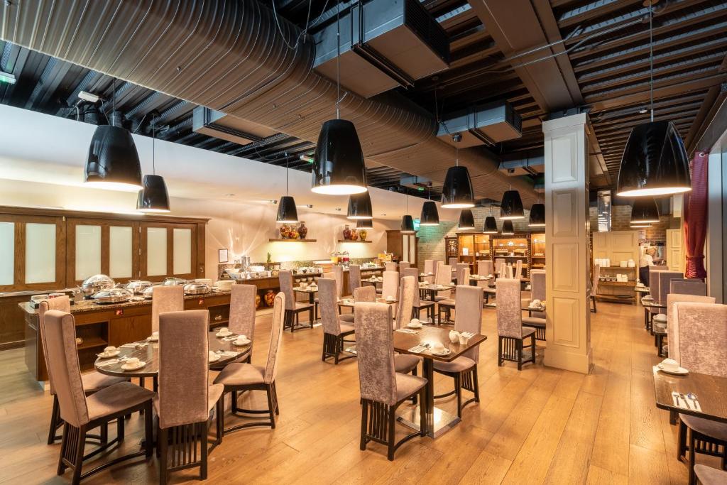 トリニティ シティ ホテル - Dining image