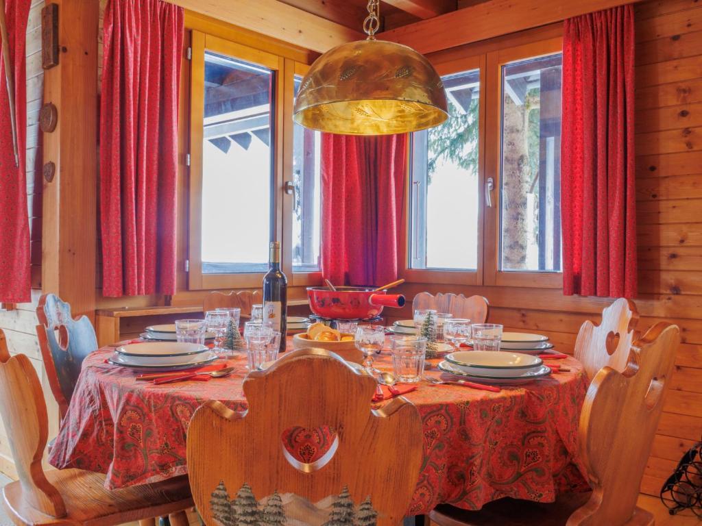Chalet Le Cyclamen by Interhome - 4