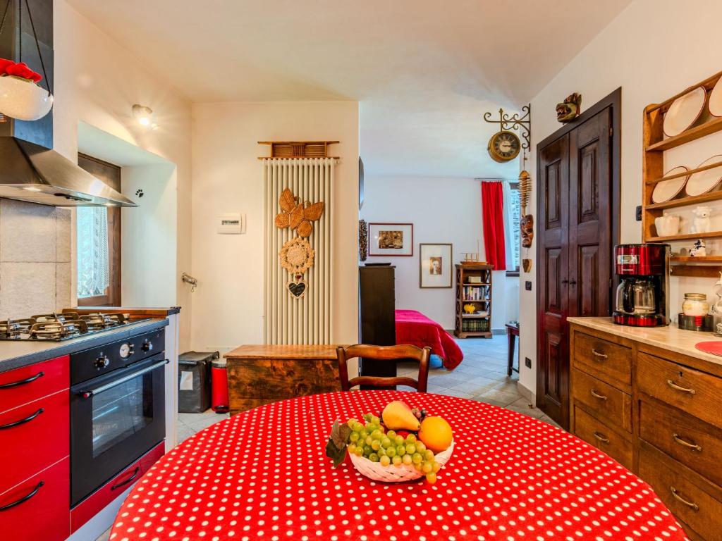 Apartment Alla Fontana by Interhome - 3