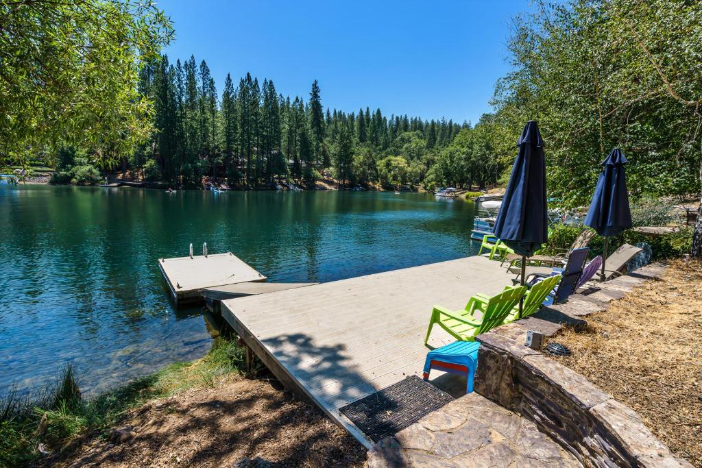 Better at the Lake Home with Private Dock, Groveland