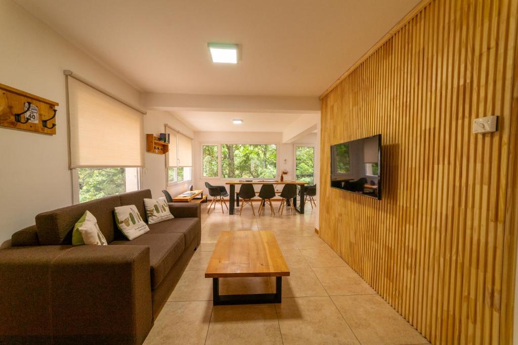 Ventanas al Sur - Espacio Bandurrias - - 1