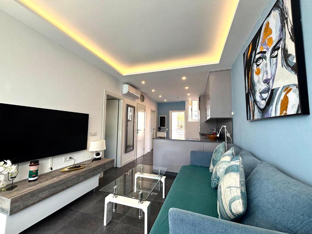 Loris Home playa ingles 50mt from Yumbo by luca properties gran canaria - 5