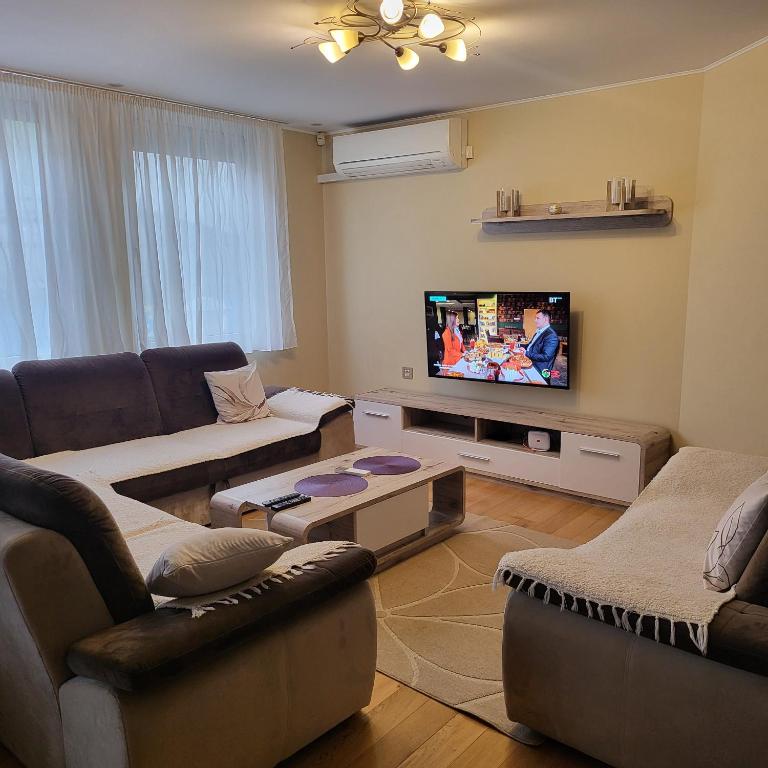 APARTMAN CENTAR BULEVAR EX sa GARAZOM, Banja Luka