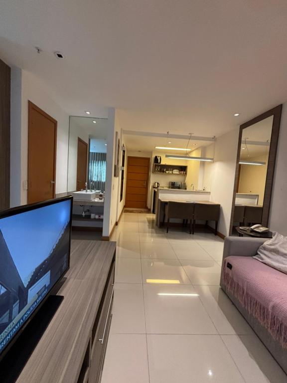 Flat com piscina próximo Rio Centro, Rio de Janeiro