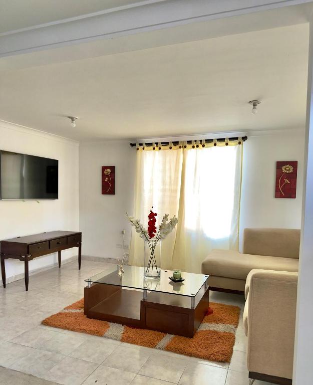 Casa Acogedora y Amoblada - 2