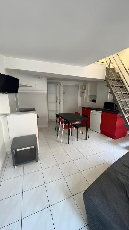 Centre-ville Avignon - Duplex - Terrasse privée - 2