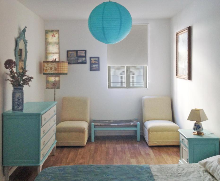 Facilities, O Sardinhas in Porto