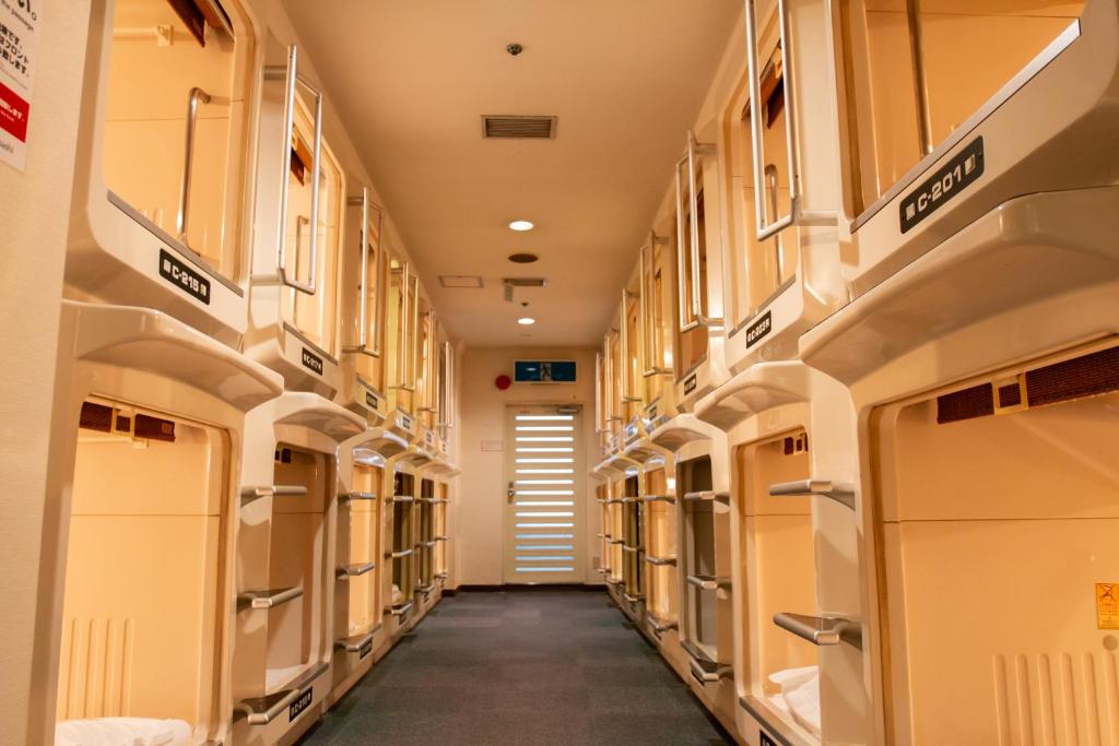 Capsule Hotel Asahi Plaza Shinsaibashi