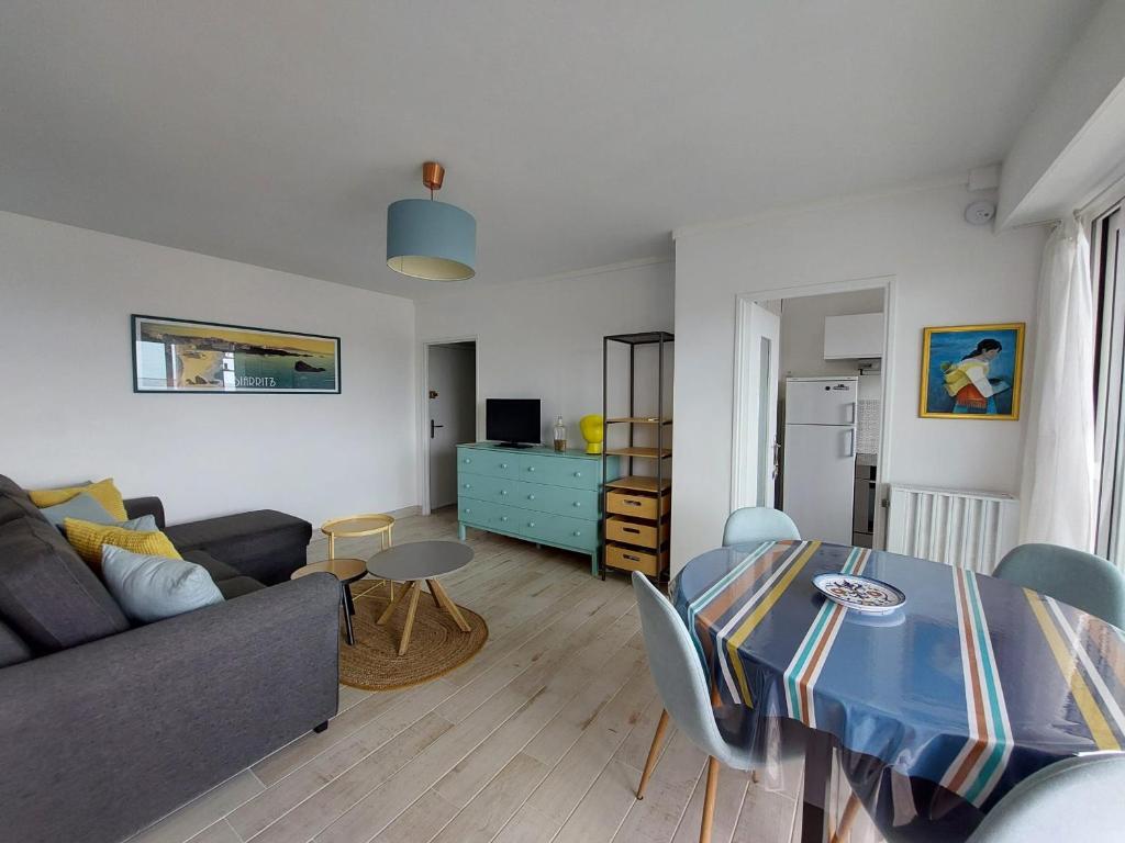 Appartement rénové avec parking, proche océan à Anglet - 4