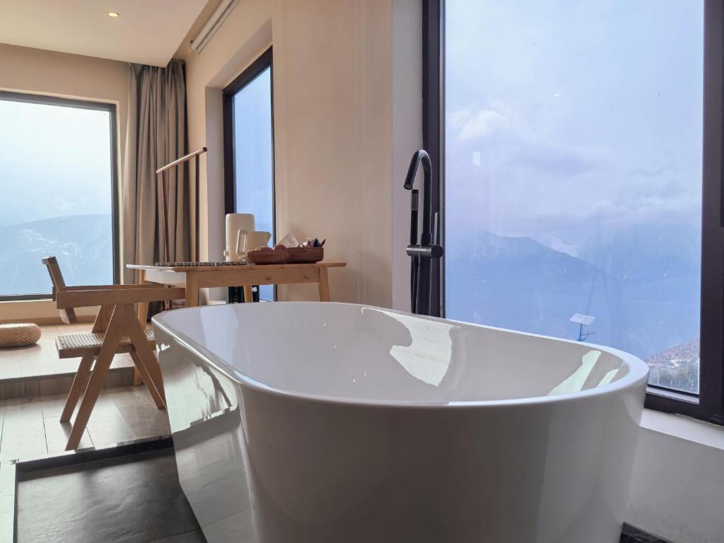 객실 내부 전망