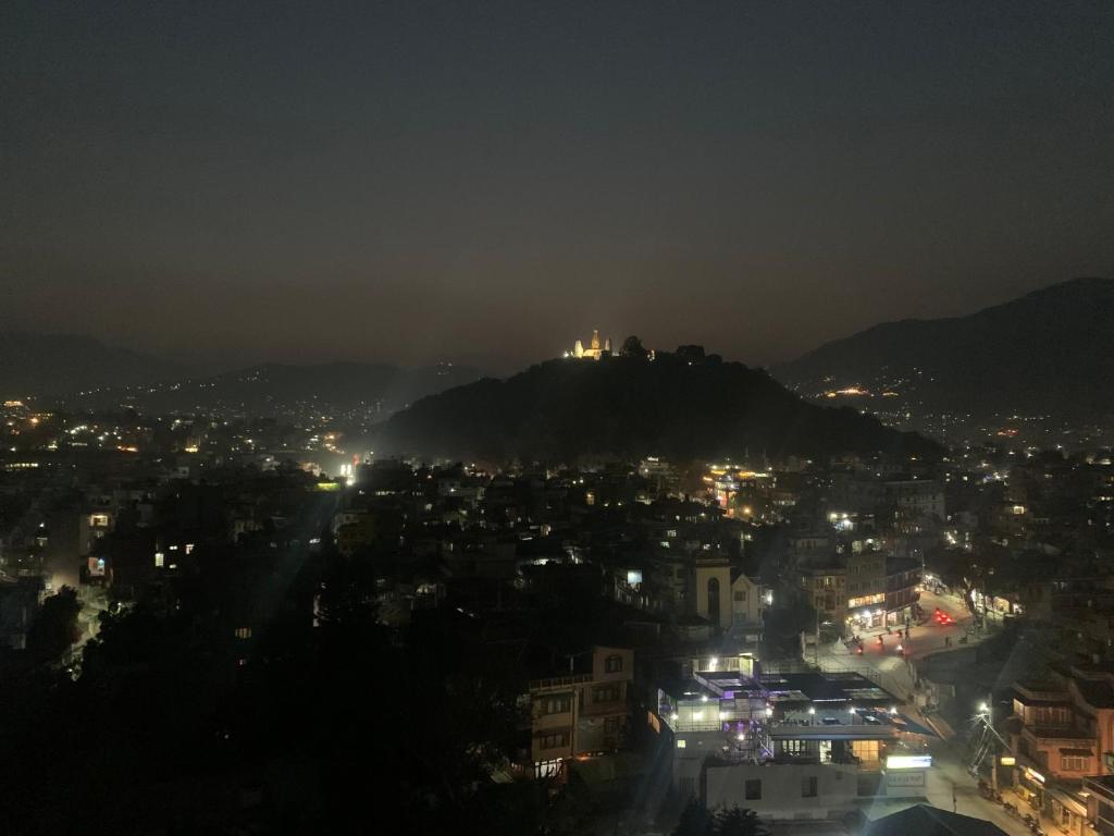 2BHK fully furnished apartment at Retreat Apartments, Swayambhu, Káthmándú