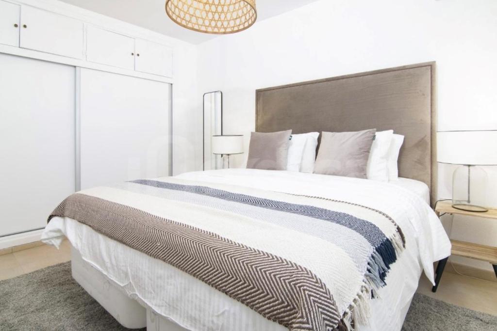 2 bedroom flat in Nueva Andalucia - 4