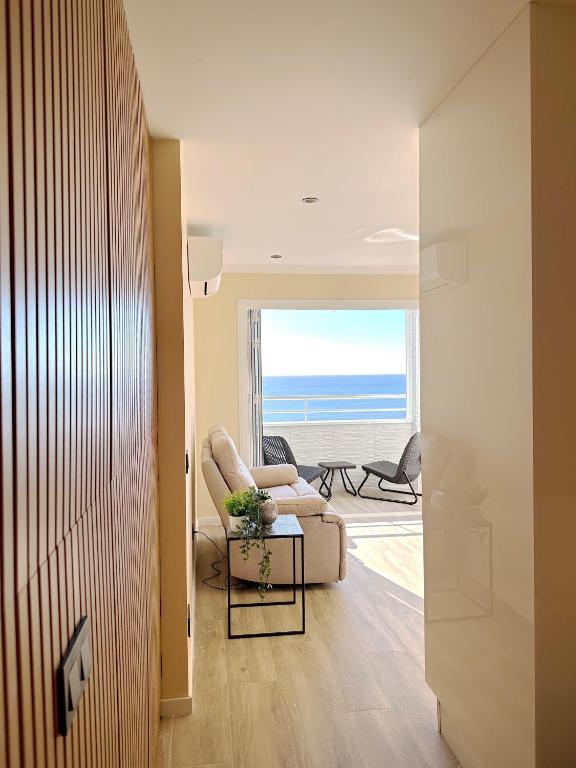 The Penthouse Atic - 2