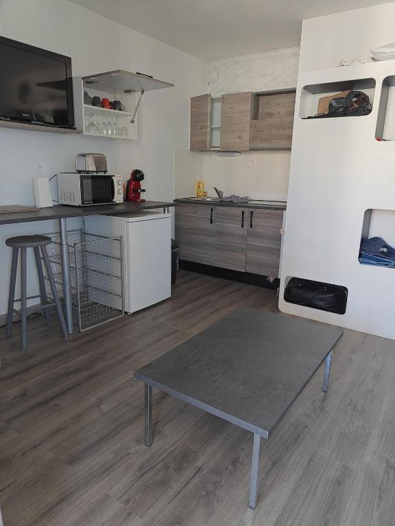 Studio cosy vue mer - 5