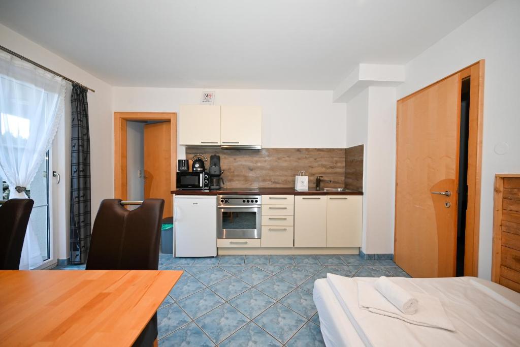 Panorama Apartments Bruck by All in One Apartments - 3
