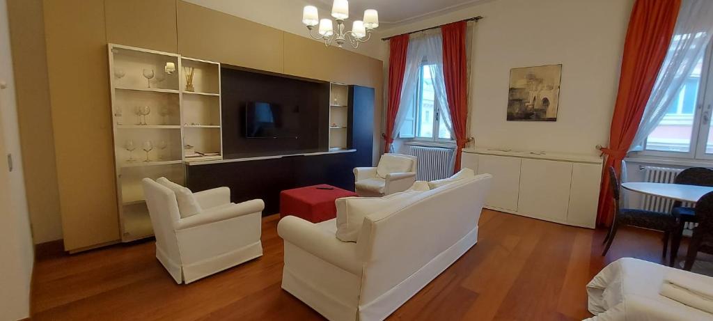 Közös társalgó / TV