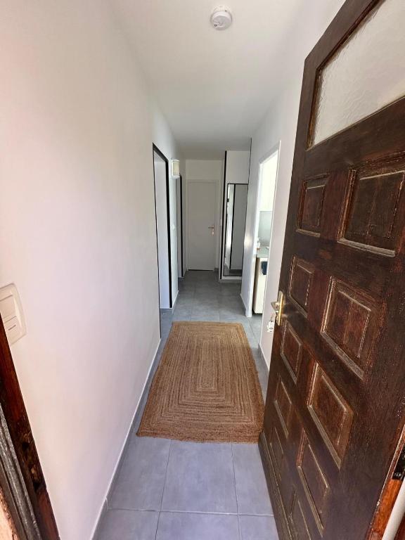 Appartement T2 Six Fours Cap Negre,1 mn à pied de la mer - 2