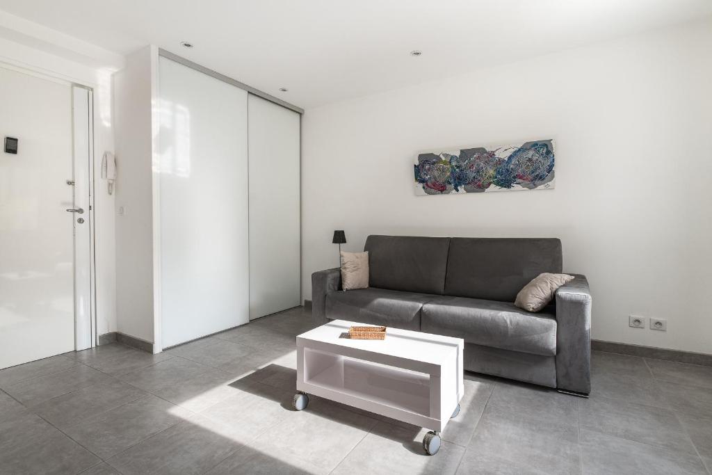 Le Lecerf- Superbe studio-Centre-ville-Plages et Palais - 5