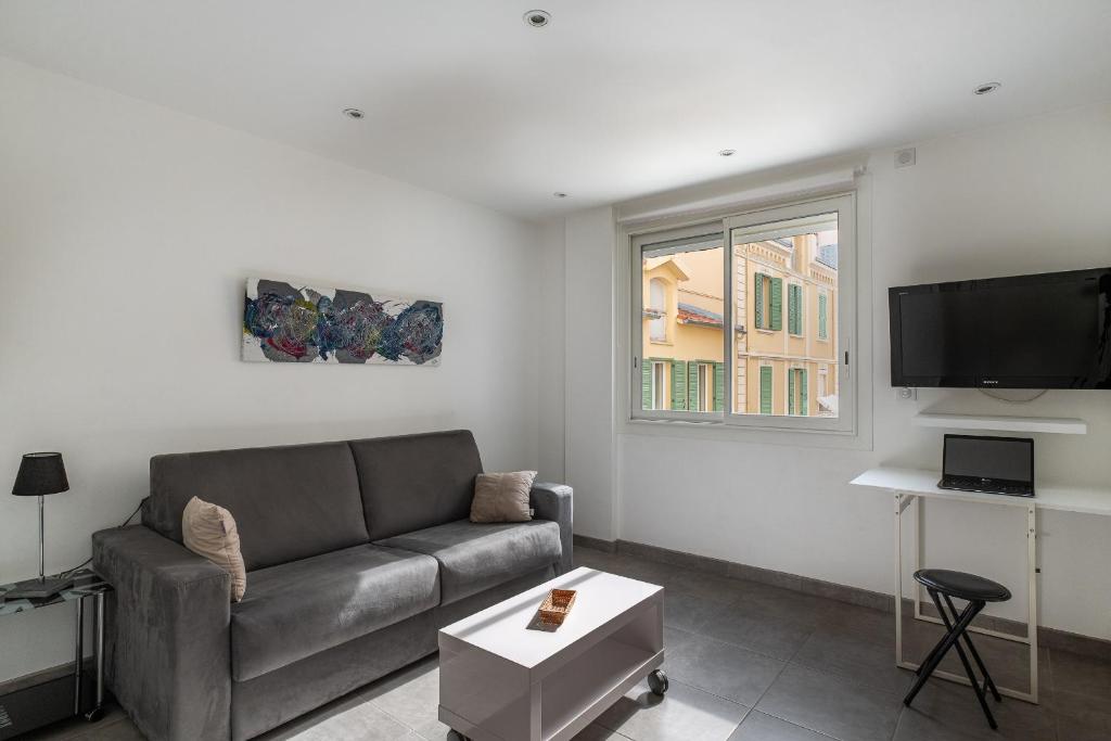 Le Lecerf- Superbe studio-Centre-ville-Plages et Palais - 2