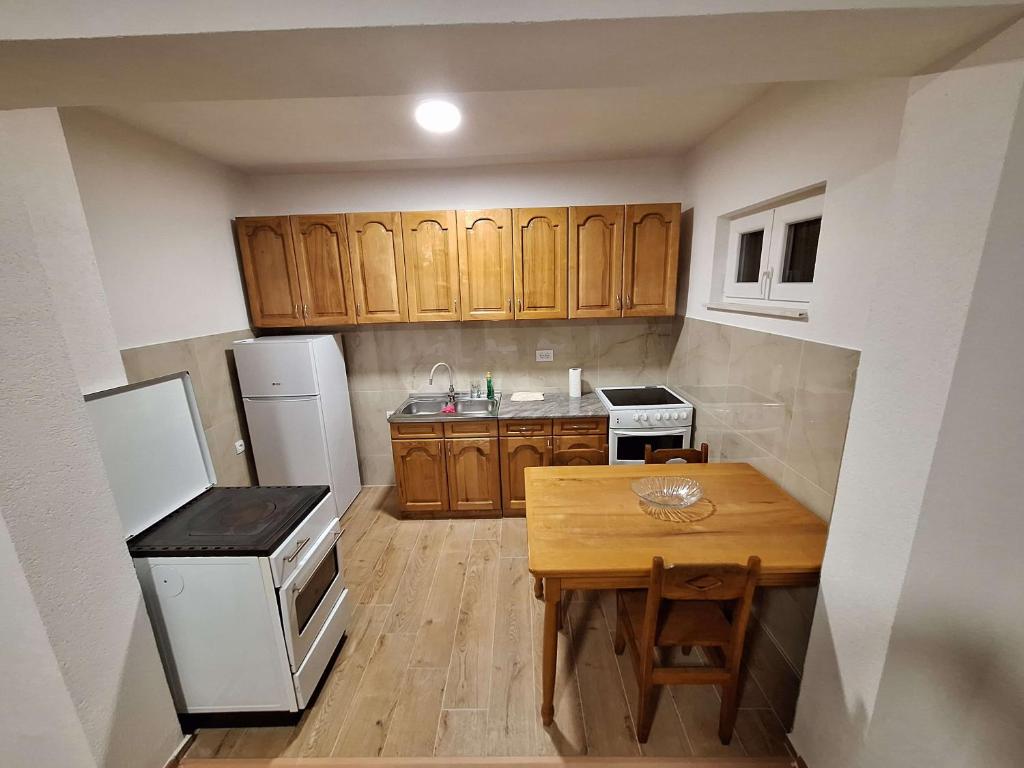 Apartman TB - 4