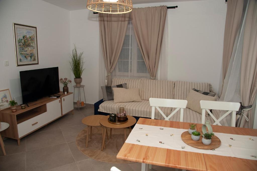Apartman Odigitrija Old Town - 5