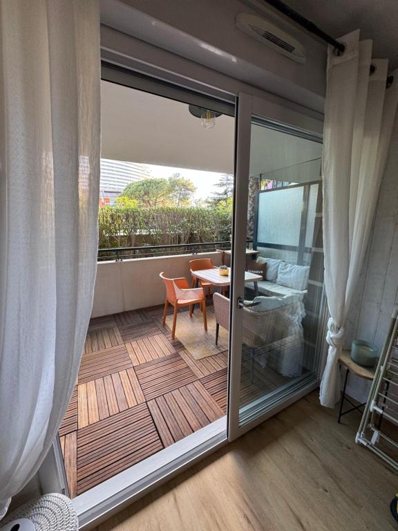 L'appart idéal famille, terrasse, piscine, plage - 4
