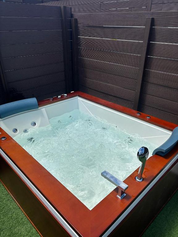 Bungalow Maspalomas Golf con jacuzzi, piscina y jardín - 3