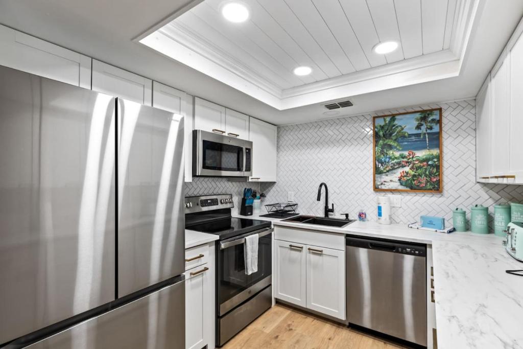 Summer Lovin In Paradise, Daytona Beach