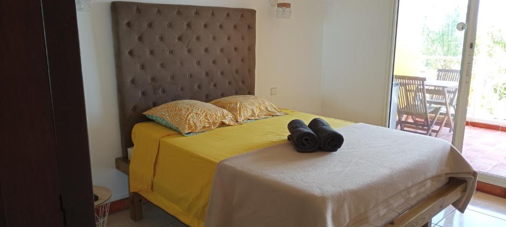 Studio Bleu Emeraude, La Trinité