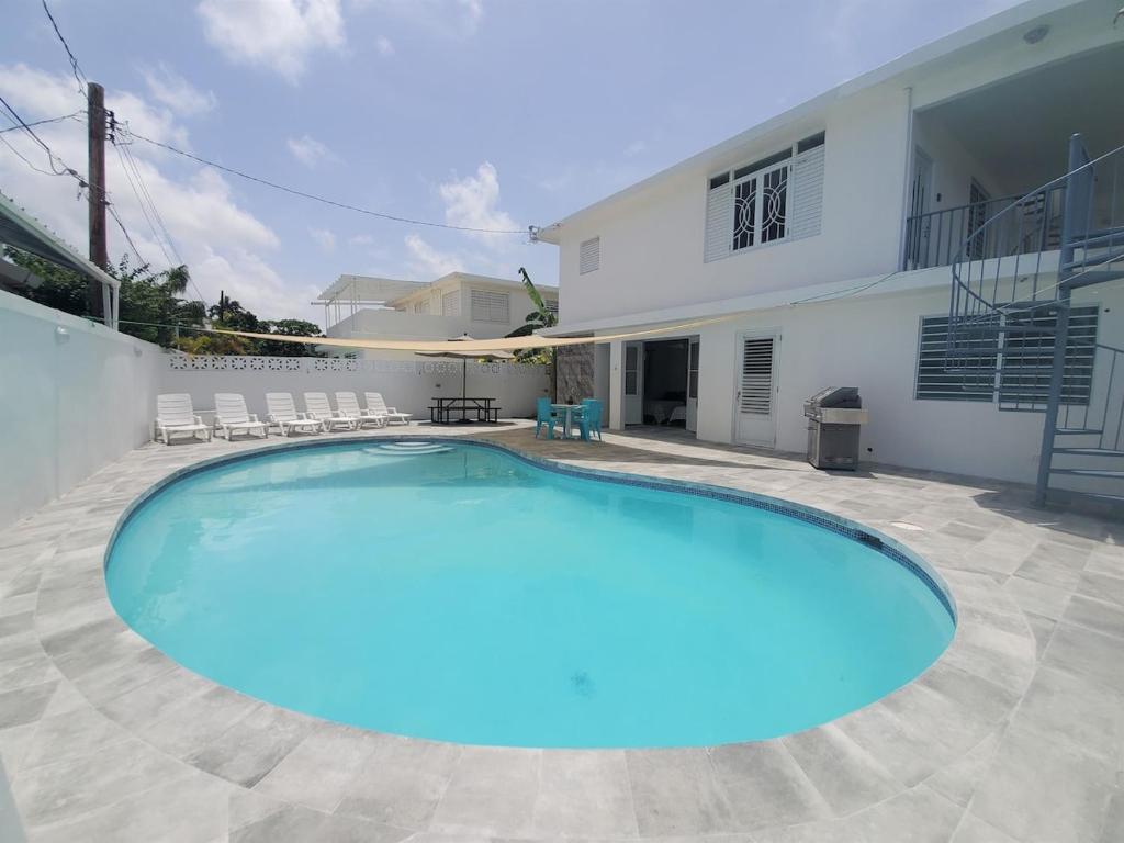 Private Isla Verde Beach Pool House Sleeps 26!, San Juan