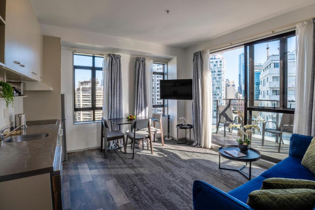 伊甸探索酒店 (Quest On Eden)