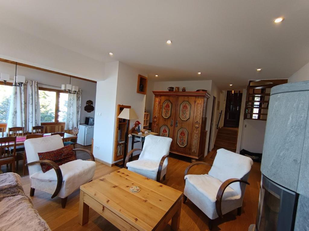 Charmant appartement dans chalet, face aux pistes, 4 chambres, 9 pers. - FR-1-445-219 - 3
