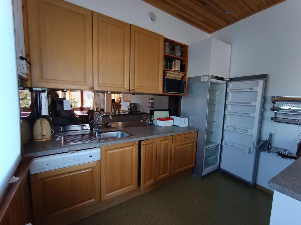 Charmant appartement dans chalet, face aux pistes, 4 chambres, 9 pers. - FR-1-445-219 - 4