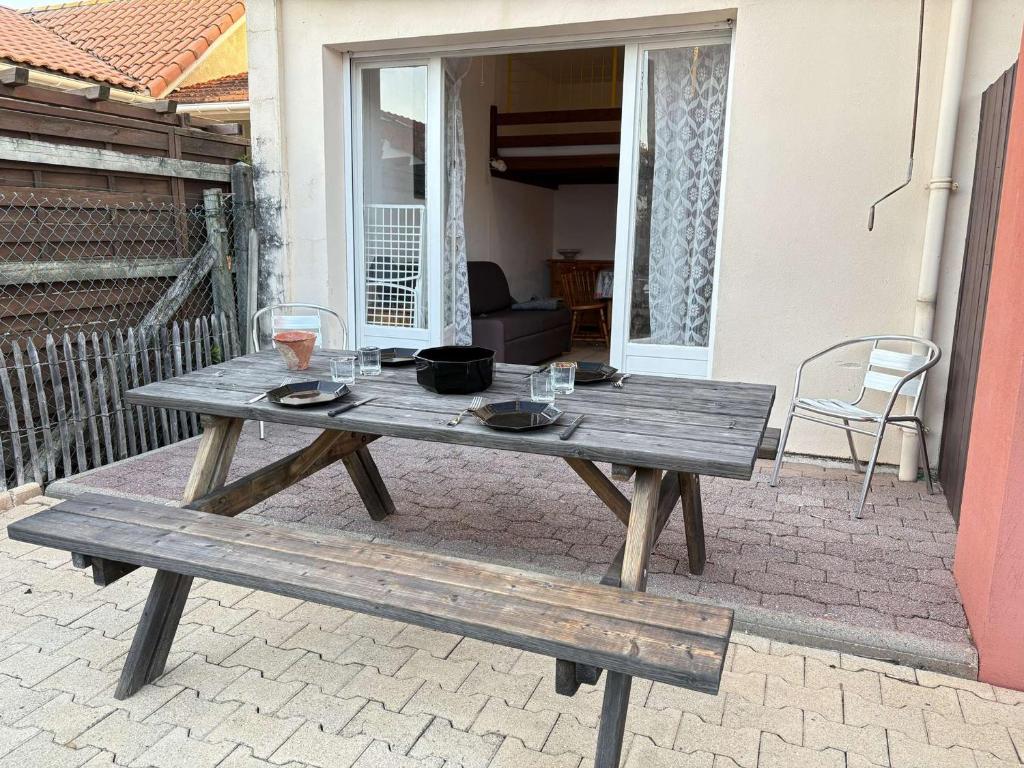 Appartement cosy avec terrasse pour 4 personnes à Biscarrosse Plage - FR-1-831-4 - 1