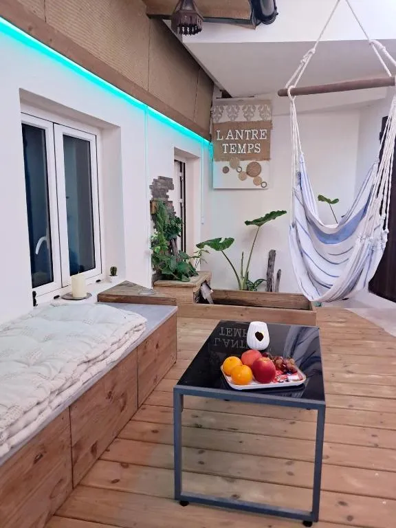 l'Antre-Temps, maison atypique，位于圣若瑟的酒店