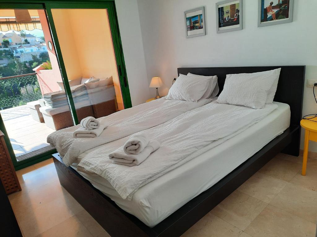 Costa del Sol familyholiday, seaview, 2 bedroom, pool - 4