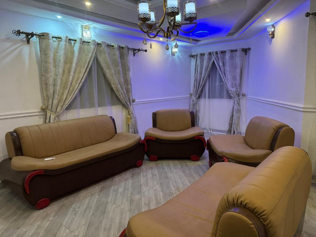 Complexe Mael, Yaoundé