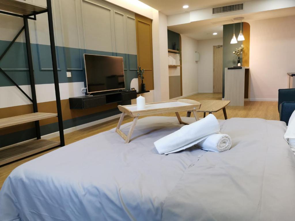 AGROWTH at Aru Suites, Kota Kinabalu