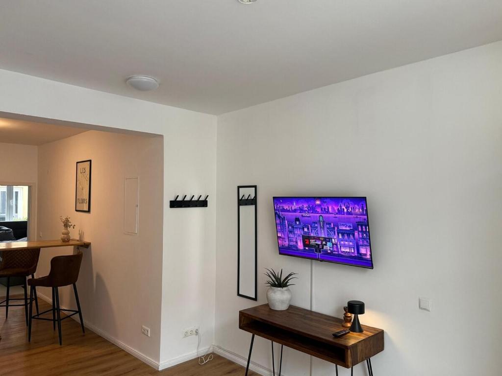 Five O - Wismar Old Town - Queen, Wismar