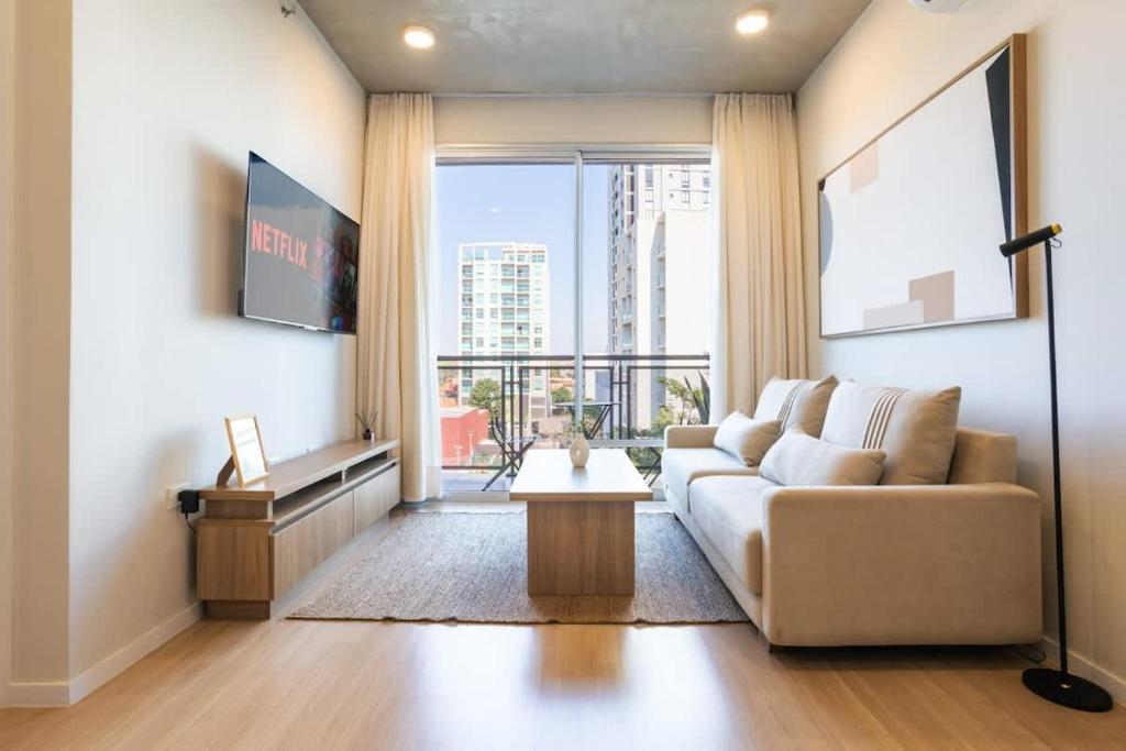 Hestia at Asuncion Cozy & Bright 1BDR II - 2